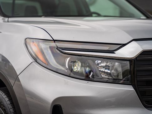 Used 2021 Honda Ridgeline RTL-E image 11