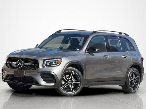Used 2023 Mercedes-Benz GLB 250 image 1