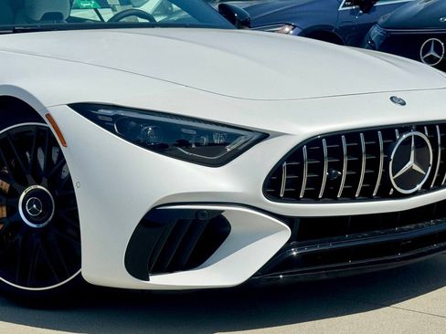 New 2026 Mercedes-Benz SL 63 AMG S e Performance 4MATIC image 3