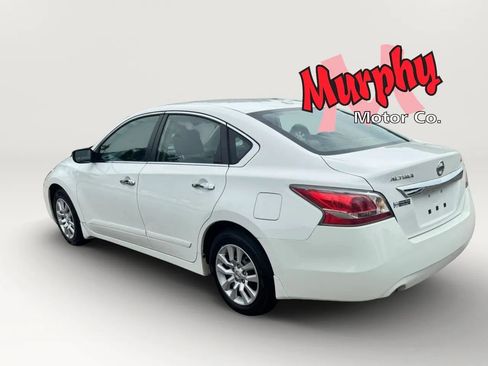 Used 2015 Nissan Altima 2.5 S w/ Power Driver Seat Package FWD image 4