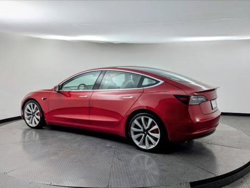 Used 2018 Tesla Model 3 Performance image 4