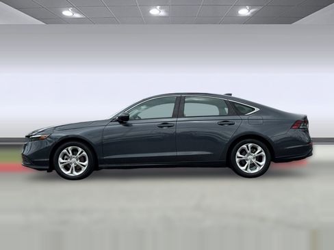 Certified 2023 Honda Accord LX image 2