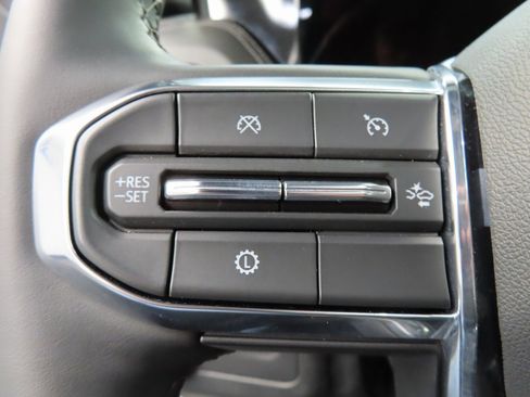 Used 2025 GMC Yukon Denali image 60