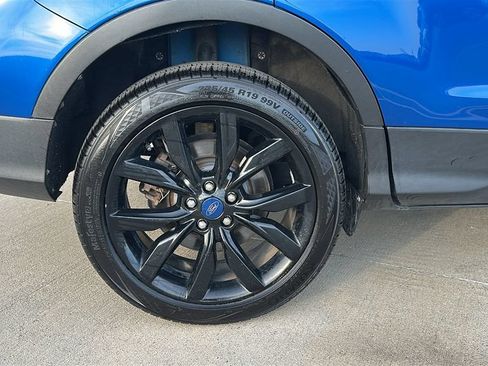 Used 2018 Ford Escape SE w/ SE Sport Appearance Package AWD/4WD image 17