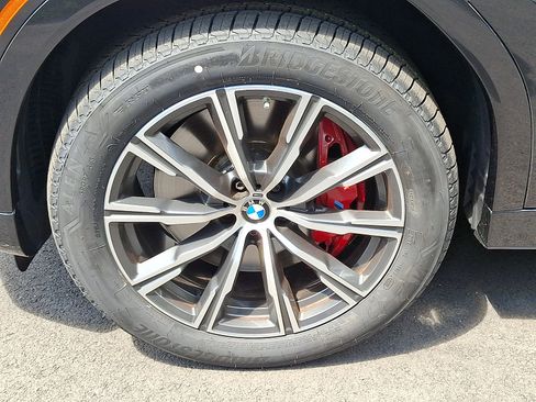 Used 2022 BMW X6 M50i w/ Executive Package AWD/4WD image 9