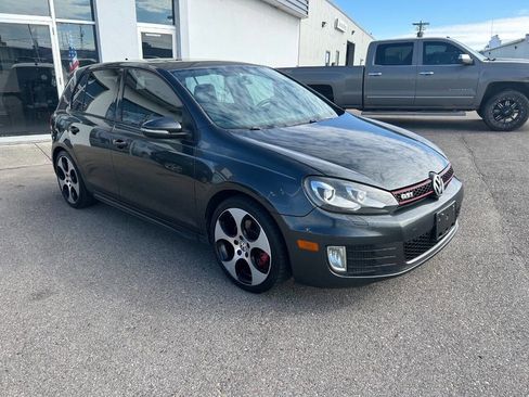 Used 2011 Volkswagen GTI 4-Door image 3
