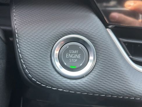 New 2026 Chevrolet Equinox LT FWD image 23