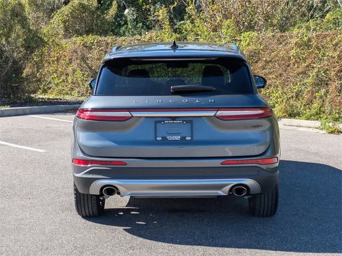 Used 2022 Lincoln Corsair FWD w/ Premium Package image 4