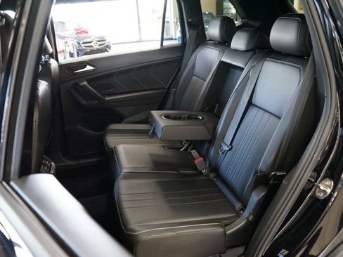 Used 2022 Volkswagen Tiguan SE R-Line AWD/4WD image 47