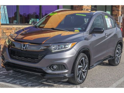 Used 2019 Honda HR-V Sport image 7