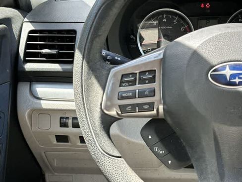 Used 2015 Subaru Forester 2.5i Premium w/ All-Weather Package AWD/4WD image 9