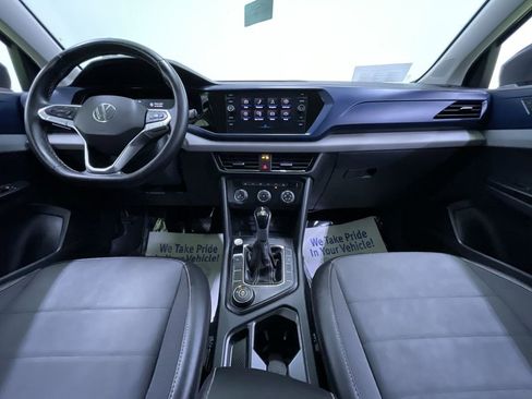 Used 2022 Volkswagen Taos SE image 18