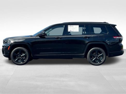 Used 2023 Jeep Grand Cherokee L Laredo AWD/4WD image 4