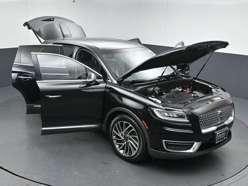 Used 2019 Lincoln Nautilus Reserve image 53