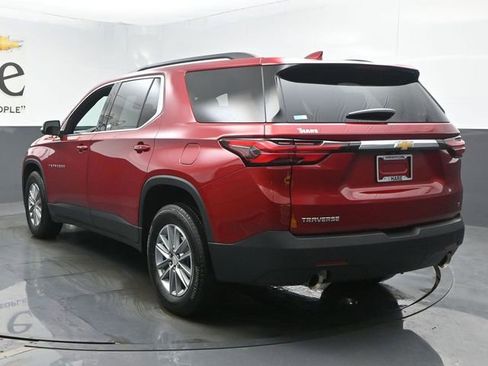 Used 2023 Chevrolet Traverse LT image 36