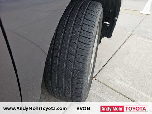 Used 2012 Toyota Highlander Limited w/ Tow Pkg AWD/4WD image 43