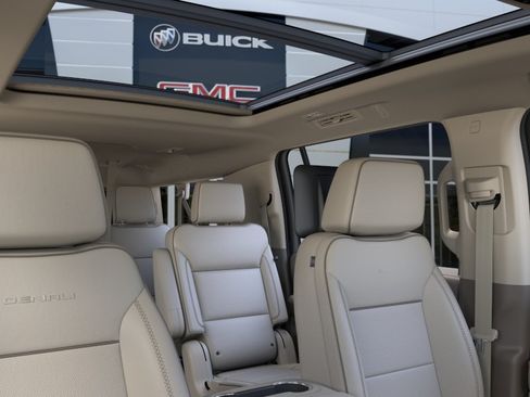 New 2026 GMC Yukon XL Denali w/ Denali Reserve Package AWD/4WD image 59