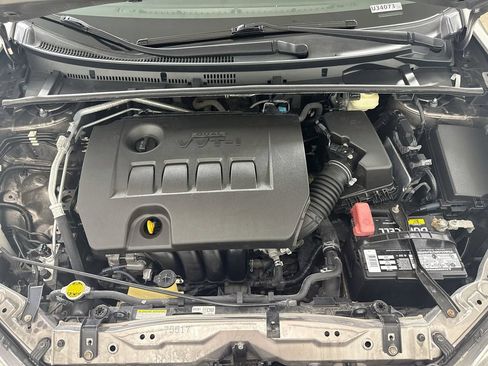 Used 2016 Toyota Corolla LE FWD image 26