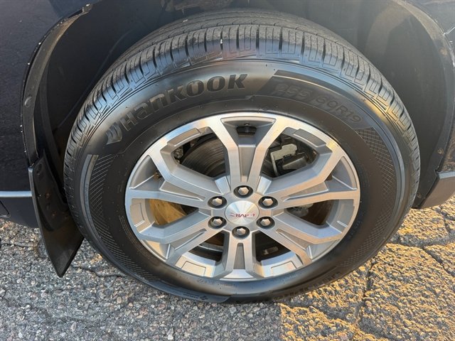 Used 2016 GMC Acadia SLT AWD/4WD image 16