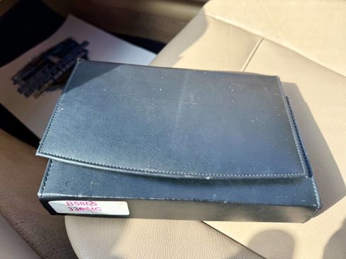 Used 2005 BMW 330Ci Convertible image 29