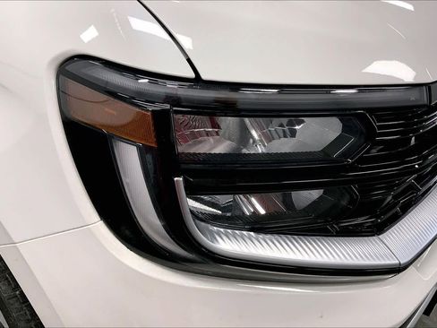 New 2026 Ford Expedition Max Platinum AWD/4WD image 13