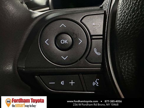 Certified 2025 Toyota Corolla Cross XLE AWD/4WD image 31