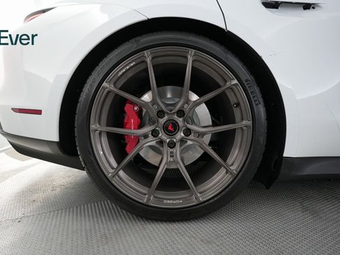 Used 2021 Porsche Taycan 4S image 19