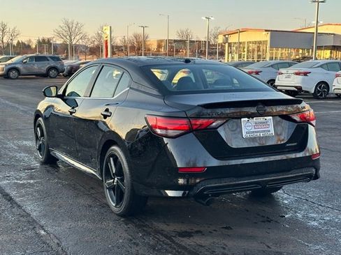Certified 2023 Nissan Sentra SR w/ Midnight Edition Package image 6