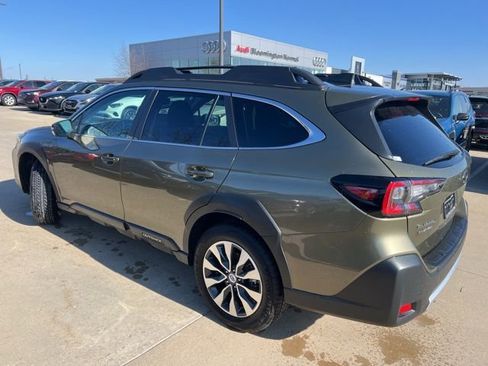 Used 2025 Subaru Outback Limited image 4