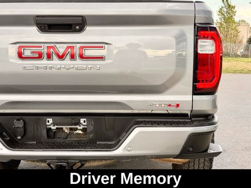 Used 2023 GMC Canyon AT4 w/ AT4 Premium Package AWD/4WD image 14