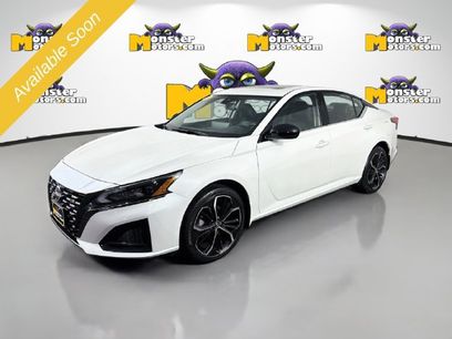 Used 2023 Nissan Altima 2.5 SR