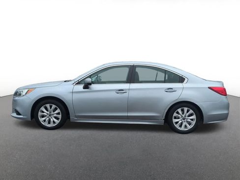 Used 2015 Subaru Legacy 2.5i Premium AWD/4WD image 3
