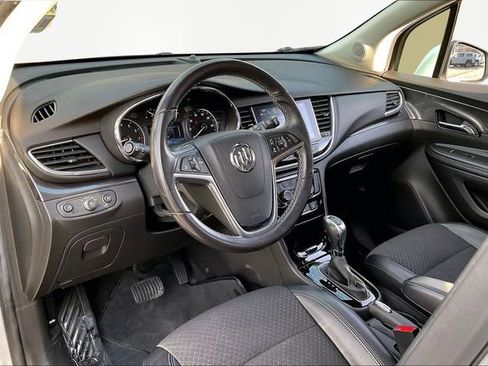 Used 2019 Buick Encore Sport Touring image 12