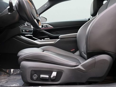 Used 2024 BMW 430i xDrive Coupe w/ Premium Package image 38