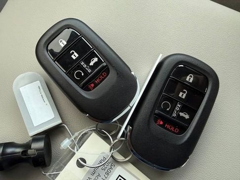 New 2025 Honda Accord LX image 30