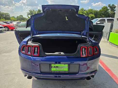 Used 2013 Ford Mustang Coupe RWD image 23