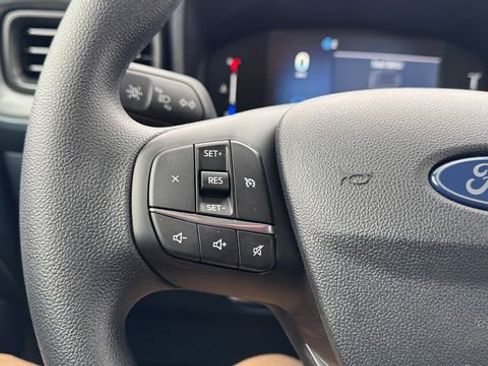 New 2026 Ford Maverick XL FWD image 24