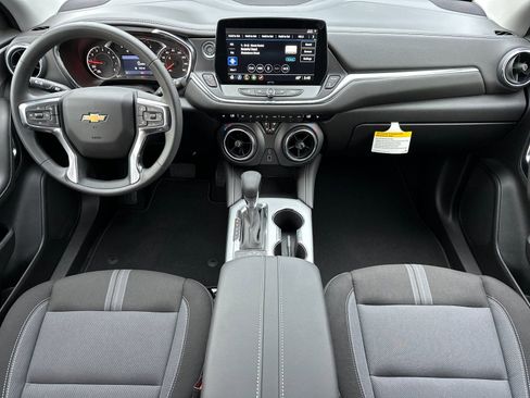 New 2025 Chevrolet Blazer LT w/ Midnight/Sport Edition image 15