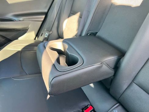 Used 2016 Chevrolet Malibu Premier image 25