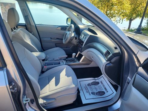 Used 2011 Subaru Forester 2.5X AWD/4WD image 13