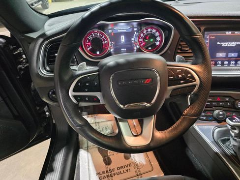 Used 2018 Dodge Challenger GT w/ GT Interior Package AWD/4WD image 31