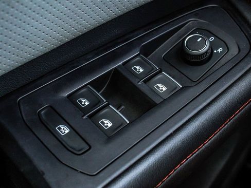 Used 2024 Volkswagen Atlas Peak Edition SE AWD/4WD image 10