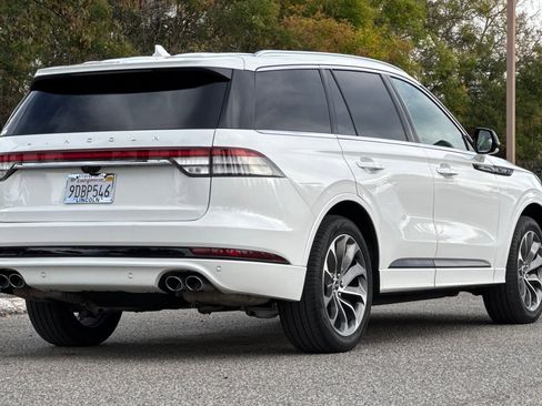 Certified 2022 Lincoln Aviator Grand Touring w/ Elements Package Plus image 4