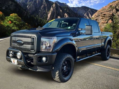 Used 2016 Ford F250 Lariat w/ Lariat Ultimate Package AWD/4WD image 5