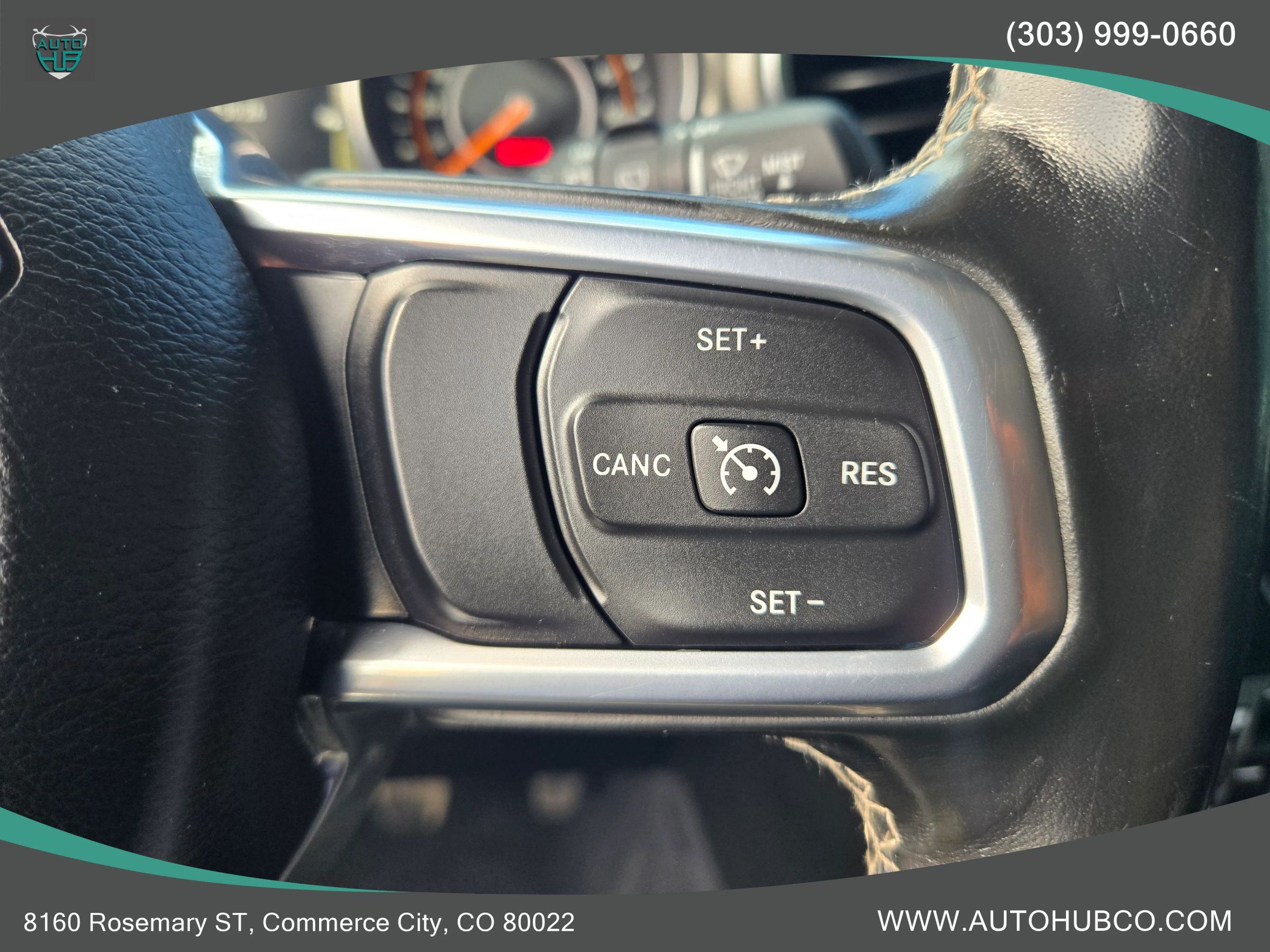 Used 2020 Jeep Wrangler Unlimited Sahara w/ Cold Weather Group AWD/4WD image 21