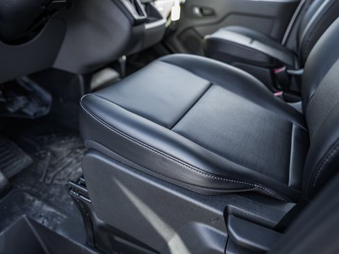 New 2026 Ford Transit 250 Low Roof w/ Load Area Protection Package image 31