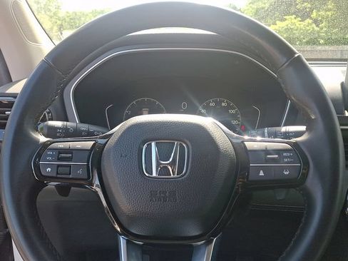 Used 2025 Honda Pilot EX-L image 20