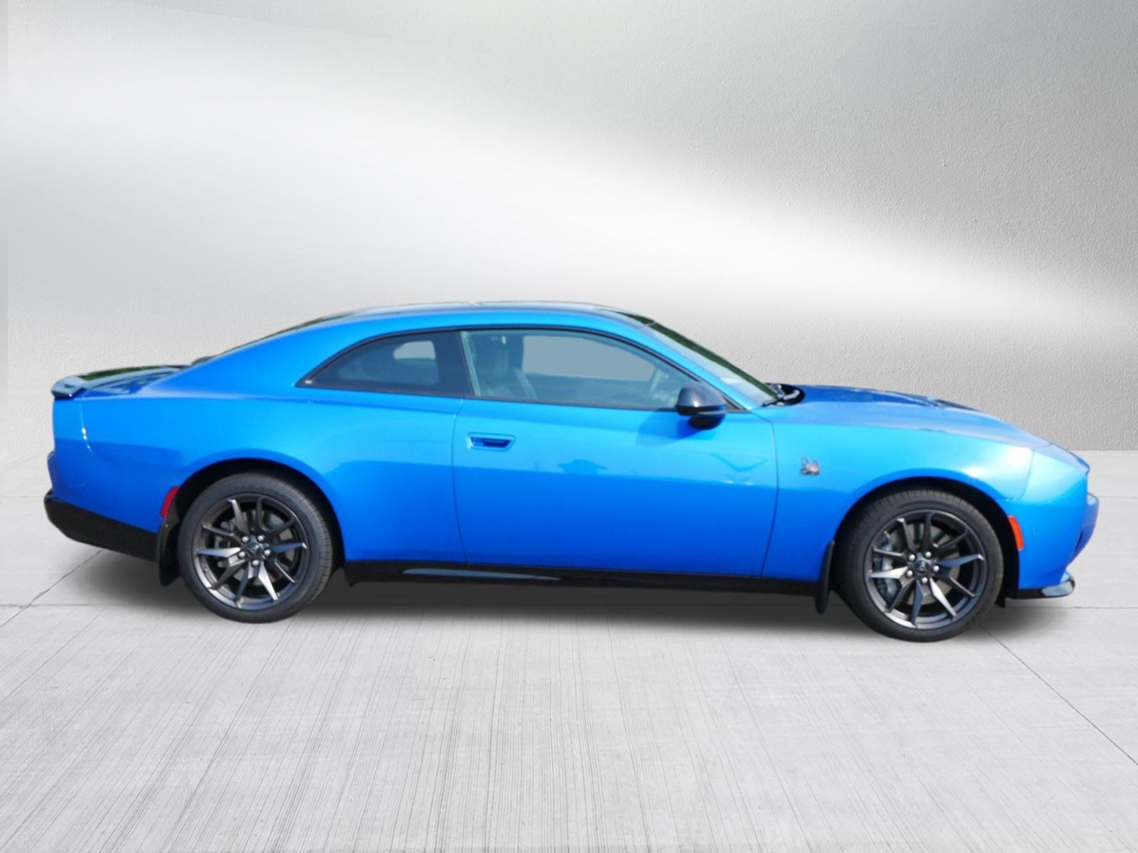 Used 2026 Dodge Charger Scat Pack w/ Blacktop Package AWD/4WD image 8