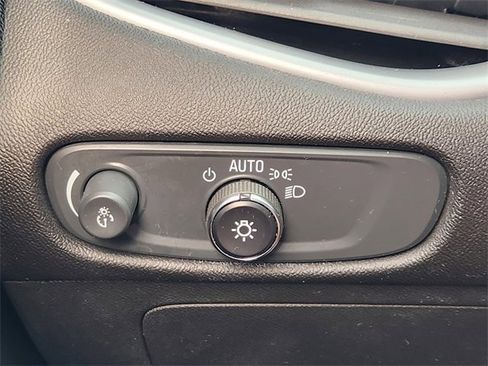 Used 2024 Chevrolet Malibu LT image 27