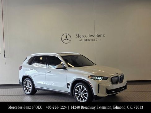 Used 2024 BMW X5 sDrive40i w/ Parking Assistance Package RWD image 4